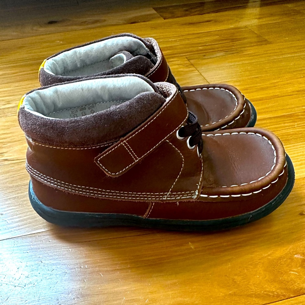 See Kai Run Owen Brown Leather Boots Shoes Kids Boys Size 12.5 Preowned